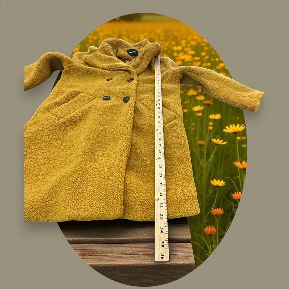 DRIFTWOOD Sherpa Coat. Size: Large 
Dark Mustard Yellow - Picture 10 of 11